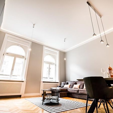 Bpr Opera Lux Treasure Apartment Budapest Luaran gambar