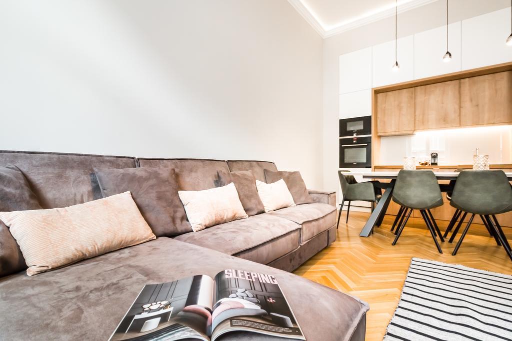 Bpr Opera Lux Treasure Apartment Budapest Luaran gambar